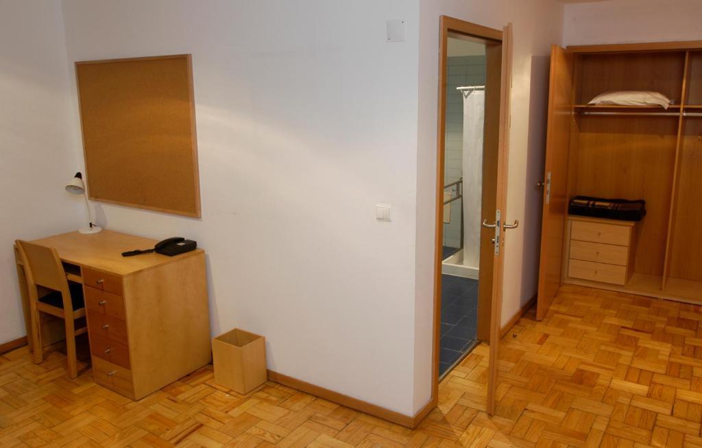 Spru Lisbon Summer Accommodation Quarto foto